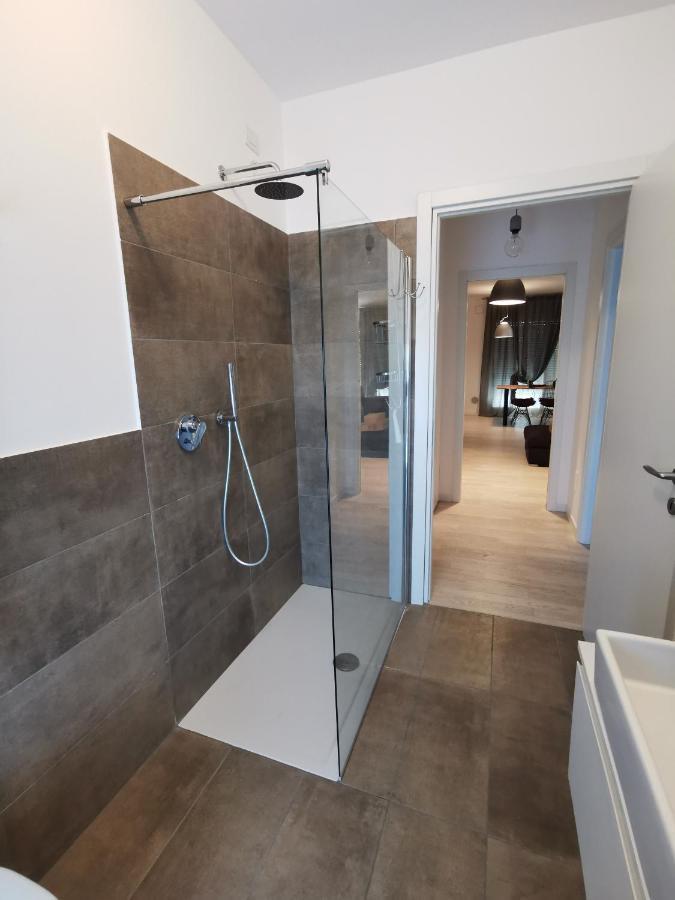 La Casa Di Greta Apartment Monza Bagian luar foto